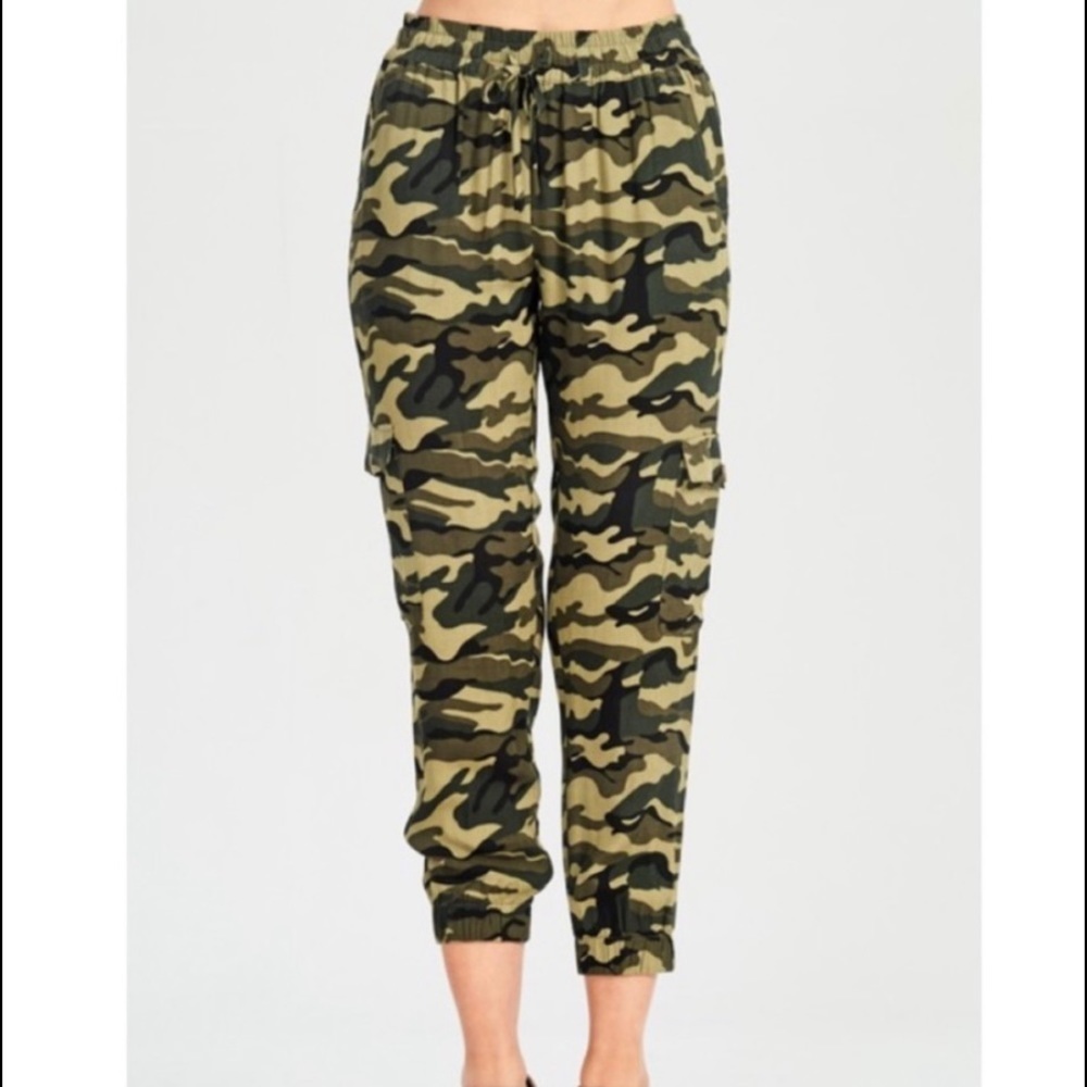 New! Clearance 🎉Camo Cargo Drawstring Joggers Lightweight Pants - Picture 3 of 6